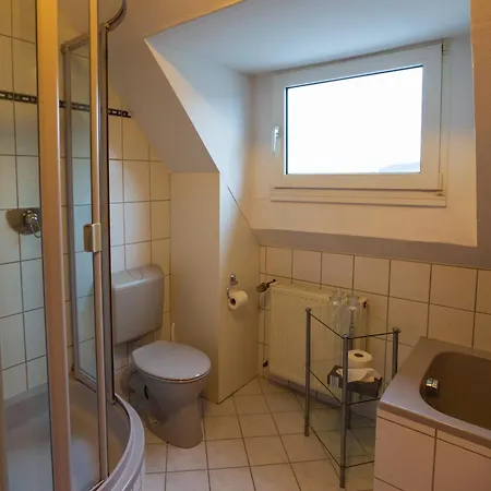 Auf Mullay Apartment *